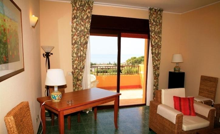 Conte Di Cabrera Hotel Club Pozzallo Eksteriør bilde